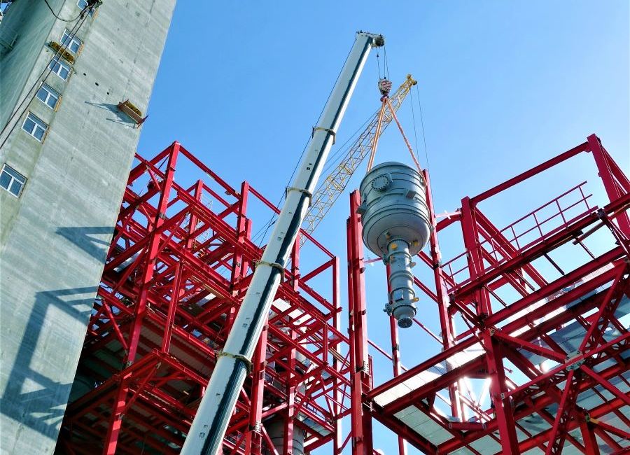 A melamine reactor is installed at the